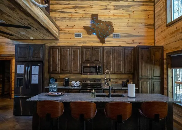 The Big Tex Luxury Cabin Is Epic