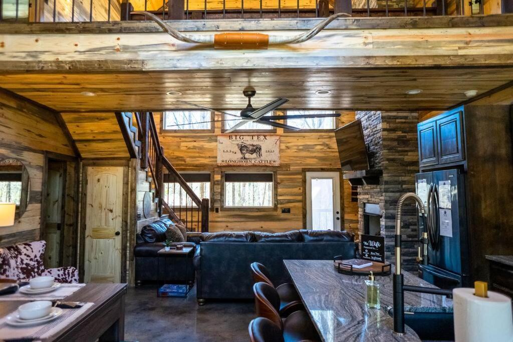 The Big Tex Luxury Is Epic Holiday home *